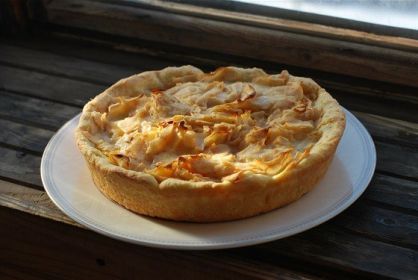 Яблочный пирог с хрустящей корочкой в духовке рецепт с фото пошагово