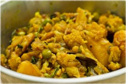 Алу пхул гобхи ки бхаджи. Цветная капуста и картофель в йогурте рецепт с фото