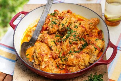 Курица с паприкой в духовке рецепт с фото пошагово 
